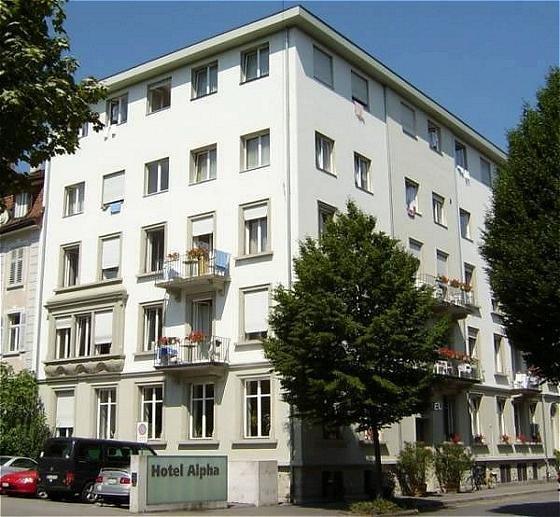 Hotel Alpha 2*